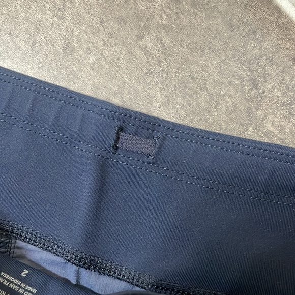 Athleta Trekkie North Shorts size 2 - Picture 9 of 11